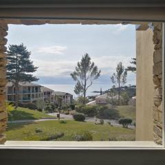 Complexe Cap Esterel village ,vue mer studio avec parking