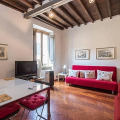 Piazza Navona Charming Apartment
