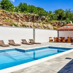 Apartment Delfin-7 by Interhome