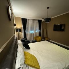 Prishtina Escape Apartments - Heart Of City