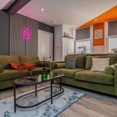 Beautiful 2 Bedroom Flat Next To Brighton Beach With Free Parking