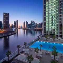 DAMAC MAISON PRIVE - Lake View