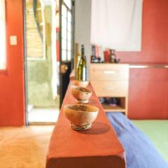 Laidback tradicional centric Wifi AC TV Terrace