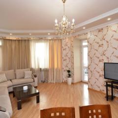 Northern Avenue, 2 bedrooms Unique ,Comfortable apartment HH550