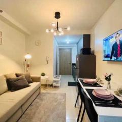 1 BR Apartment near SM Mall of Asia, Airport, Manila