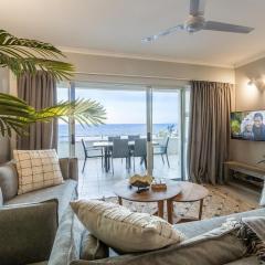 Martinique at Beachfront Apartment in Shakas Rock