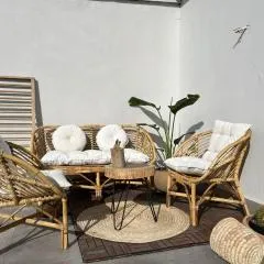 Modern chic rooftop studio