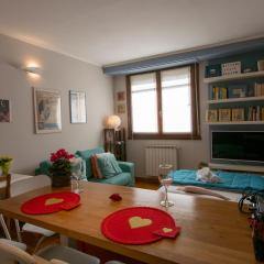 Mosse Teatro Apartment by Mamo Florence