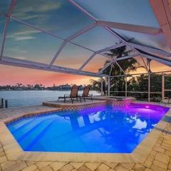 Luxurious Villa, Water Views, Heated Pool and Spa - Villa Lakeside Lookout - Roelens