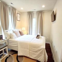 Luxurious & Cheery Private Room in DC