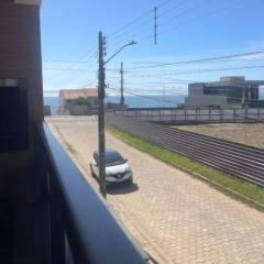 Apto mobiliado em Balneário Piçarras 100 m do mar