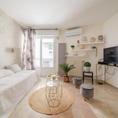 Cannes Croisette Studio 3 pers Cosy CLIM WIFI PKG