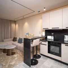 Luxury Studio in Luxury Place