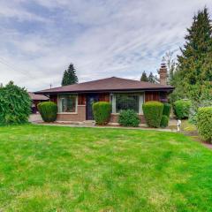 1 Mi to Snoqualmie River Pet-Friendly Home!