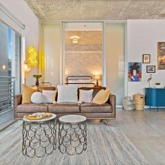 City Loft - Downtown Bayfront pool gym & parking