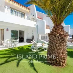 Seaviews Garden Holiday with Palms in Sand Club SC171