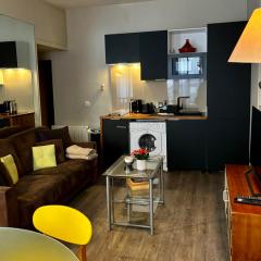 Charming apartment for 4 people 1 baby in the heart of Paris