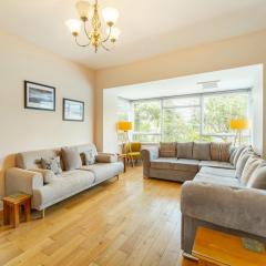 114 Craig Walk - Sleeps 10