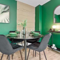 2BR Near Luton Airport, Free Parking, Ideal for Work Trips