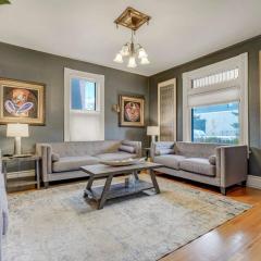 Tiger Lair Walk to CC Historic Downtown COS 4BR