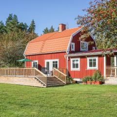 Awesome Home In Tranås With Sauna