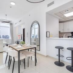 Sophisticated 1-Bedroom With Skyscrapers View at Botanica Tower