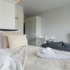 Studio apartment on Freedom street By BookLapland