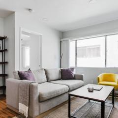 Blueground Brentwood parking wd ac LAX-1270