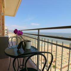 14 Trilocale fronte mare Evangelisti Casa