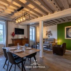 The Lighthouse Charming Apartment Beach & City Center 2-4 pers
