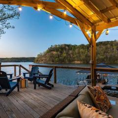 Clearwater Shores-Lakefront Stunning Views-Smith Lake, AL-5 Bedrooms