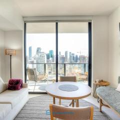 Apartment in New Luxury Condo in Downtown