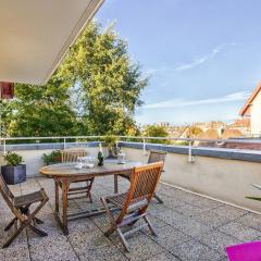 Appartement spacieux 70m², piscine, parking, près plage et commerces - FR-1-788-38