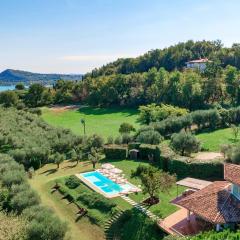 VILLA DEL PRATO 8, Emma Villas