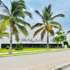 Casa en privada cerca de la playa y la Marina