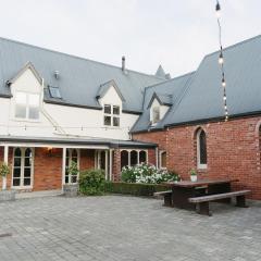 Kingsdown Manor B&B Timaru