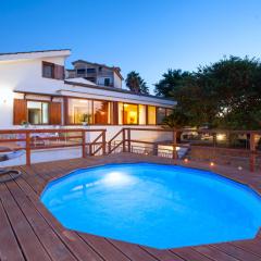 Appartamento in Villa con Terrazzo e Vista Golfo