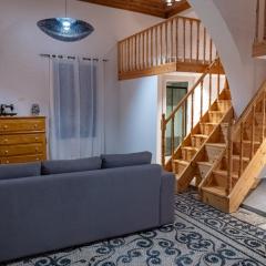 Diolanth traditional house