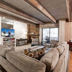 Villa Cortina #240 condo