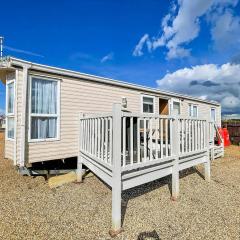 6 Berth Caravan Nearby Hunstanton Beach Front In Norfolk Ref 13019L
