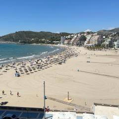APARTAMENTO CON IMPRESIONANTES VISTAS AL MAR