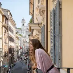 Palazzo Goldoni Condotti Collection