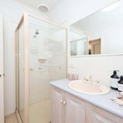 Cheerful Beachside Shack