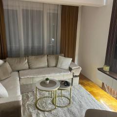 Saric LuxApartman