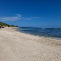 Sun Sea - Costambar Beachside Apartment with Pool