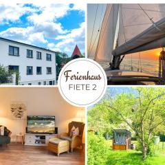 Ferienhaus Fiete 2 - Gemütliches Familienferienhaus auf Rügen