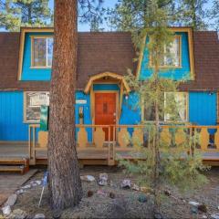 The BlueBird Retreat, Jacuzzi, BBQ