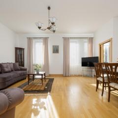 Family Apartment with Parking Mokotów Warsaw by Noclegi Renters