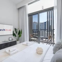 TOP Location and Work and Chill near Miracle Garden