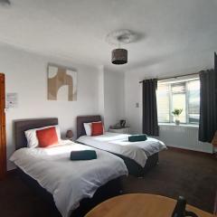 Geneva Cottage - close to Darlington train station